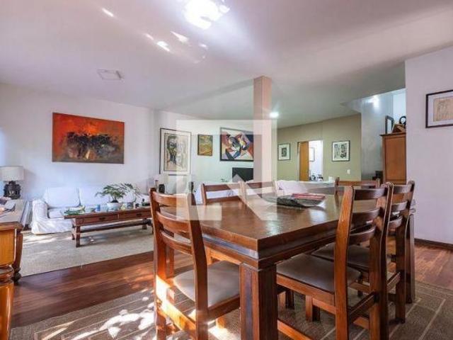 Casa à Venda Vila Madalena, 4 Quartos, 300 m² São Paulo