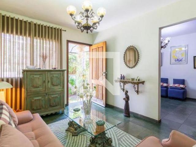 Casa à Venda Vila Madalena, 3 Quartos, 219 m² São Paulo