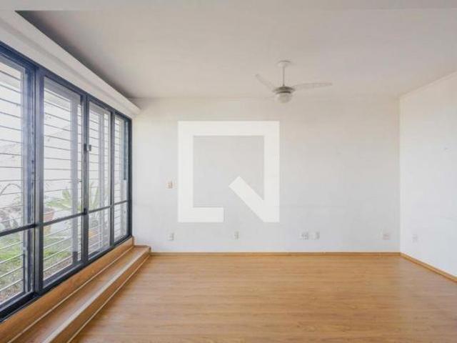 Casa à Venda Vila Madalena, 3 Quartos, 240 m2