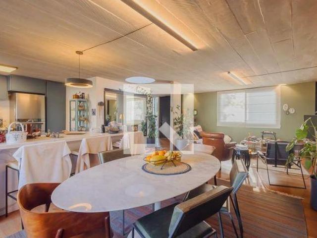 Casa à Venda Vila Madalena, 3 Quartos, 380 m2