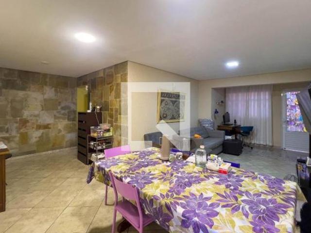 Casa à Venda Vila Mariana, 2 Quartos, 180 m2