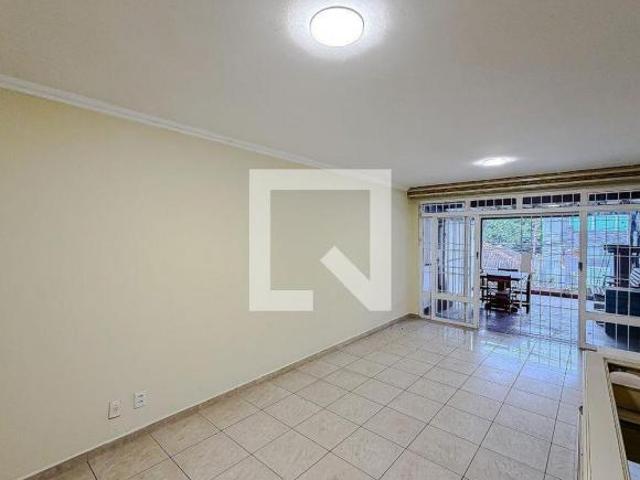 Casa à Venda Vila Mariana, 3 Quartos, 152 m2