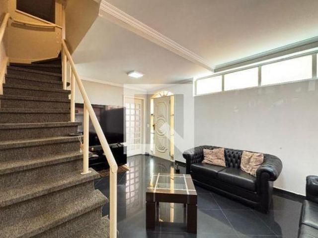 Casa à Venda Vila Olímpia, 3 Quartos, 180 m² São Paulo