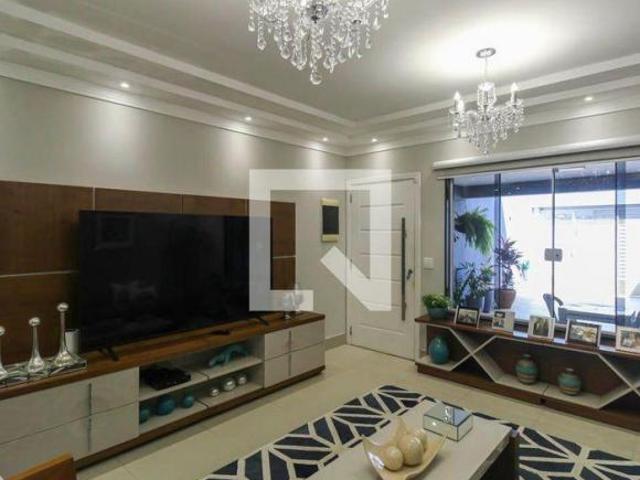 Casa à Venda Vila Prudente, 3 Quartos, 200 m² São Paulo