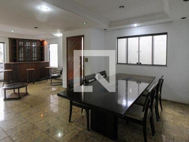 Casa à Venda Vila Prudente, 3 Quartos, 214 m² São Paulo