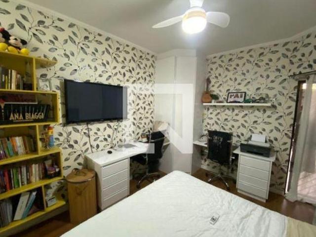 Casa à Venda Vila Ré, 3 Quartos, 140 m² São Paulo