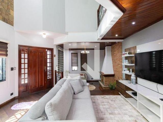 Casa à Venda Vila Ré, 3 Quartos, 250 m2