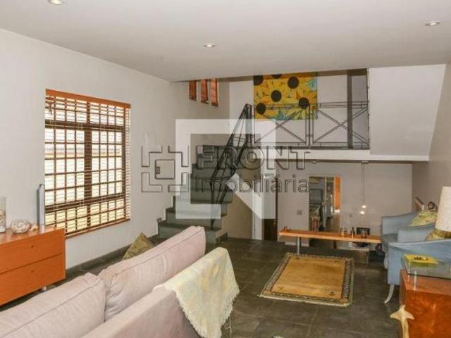 Casa à Venda Vila Romana, 3 Quartos, 239 m2