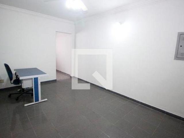 Casa à Venda Vila Sônia, 2 Quartos, 150 m² São Paulo