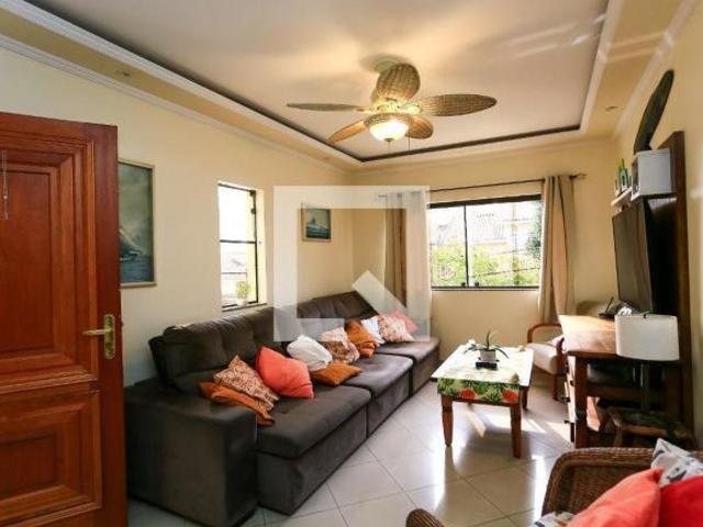Casa à Venda Vila Sônia, 3 Quartos, 210 m2