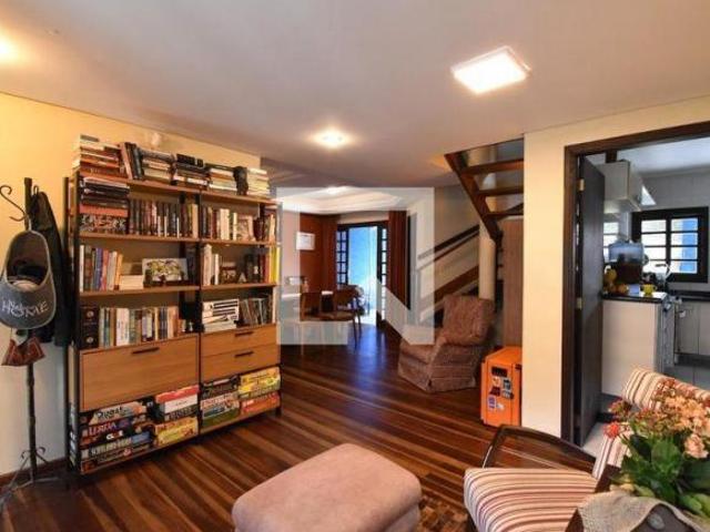 Casa à Venda Vista Alegre, 5 Quartos, 330 m² Curitiba