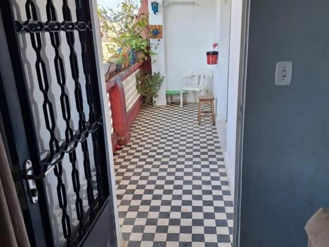Casa A Vila Santana, em Sorocaba, é um bairro tradicional e bem localizado, co