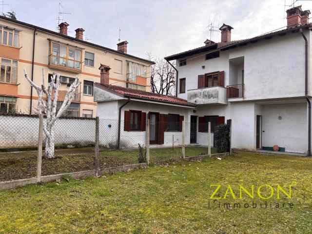 Casa accostata in vendita a Gorizia, Lucinico