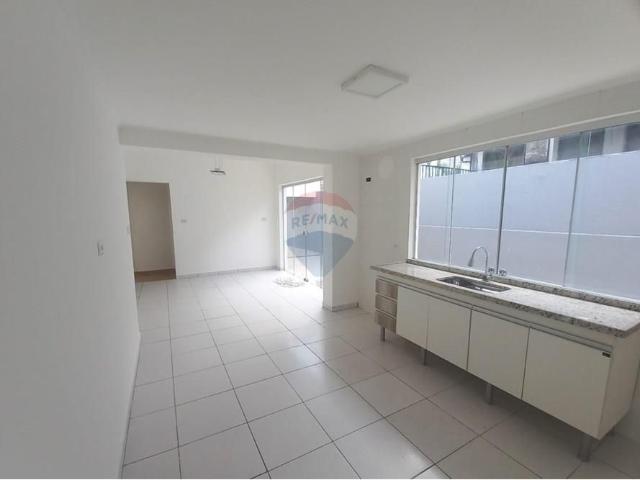 Casa Aconchegante no Vila assis: 3 Quartos, sendo uma suite,Garagem 4 veiculos
