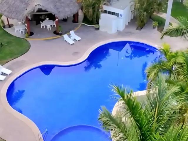 Casa Acrópolis, Las Ceibas