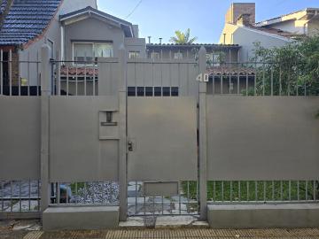 Casa actualizada a nuevo en alquiler cerca de todo! ? 240m? en Mart. Vias/Santa Fe