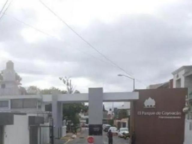 CASA ADJUDICADA EN FRACCIONAMIENTO PARQUE COYOACÁN EN COPA CDMX