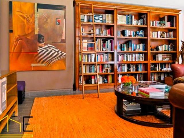 Casa Adjudicada en Jardines del Pedregal | Excelente Inversión con Respaldo Jurídico
