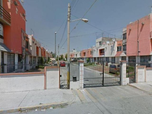 CASA ADJUDICADA EN VENTA EN JOYAS DE CUAUTITLÁN, ESTADO DE MÉXICO
