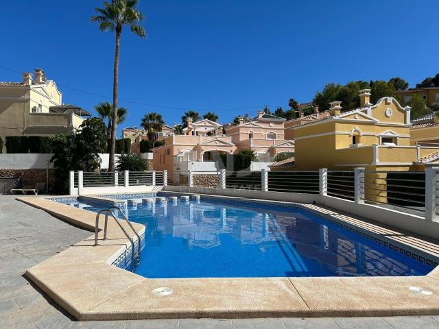 Casa adosada 2 dormitorios 84 m2
