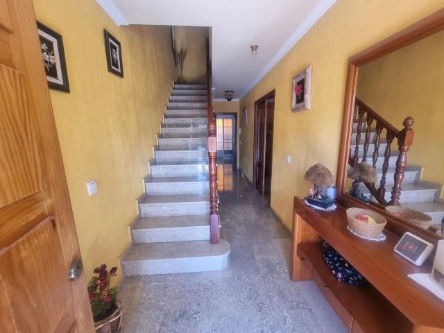 Casa adosada 4 dormitorios 140 m2 228m² Almería