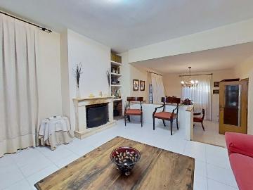 Casa adosada 4 dormitorios 223 m2