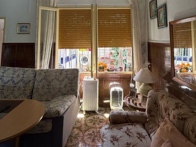 Casa adosada 5 dormitorios 180 m2 180m² Almoradí