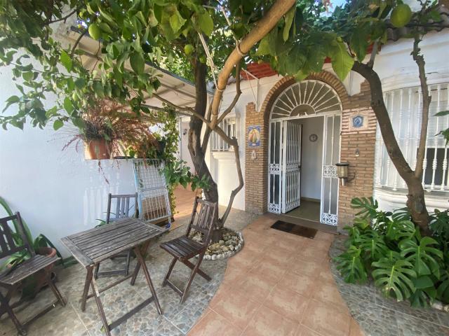 Casa adosada 6 dormitorios 215 m2 227m² Chiclana de la Frontera