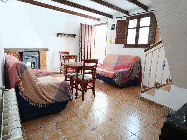Casa adosada, con encanto, a la venta en un paraje hermoso