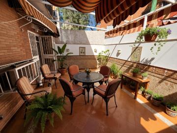 CASA ADOSADA CON PISCINA COMUNITARIA