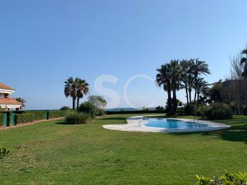 Casa adosada con vistas al mar, Gava Mar