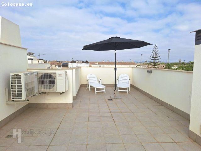Casa adosada a 700 metros de la playa en Santiago de La Ribera