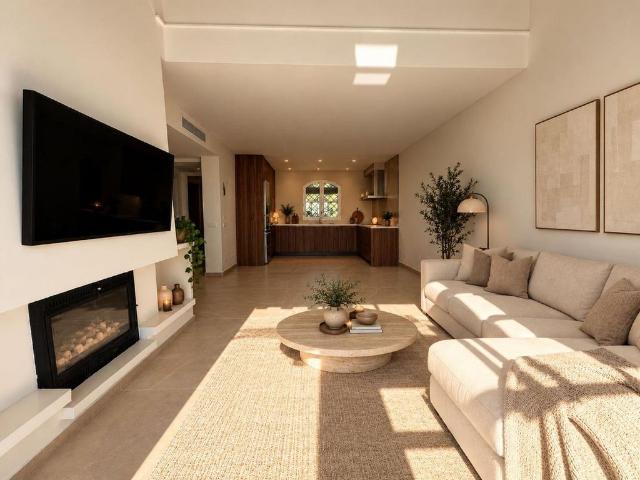 Casa adosada de 145 m2 en venta Estepona, Andalucía