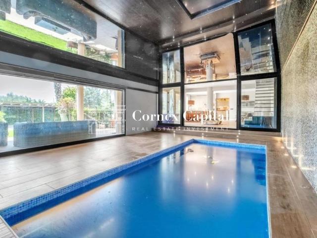 Casa adosada de 220 m2 en venta Palamós, Cataluña