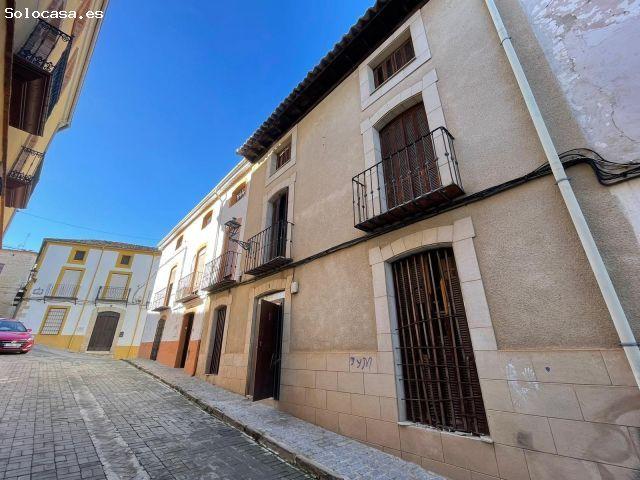Casa adosada de 338 Metros a reformar
