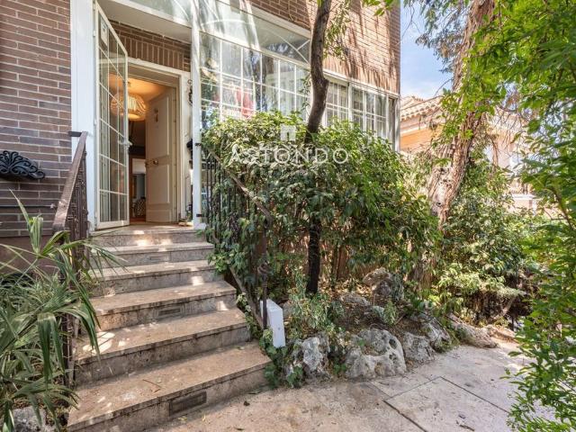 Casa adosada de 440 m2 en venta Madrid, España
