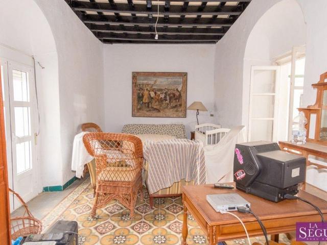 Casa adosada de 582 m2 en venta Vejer de la Frontera, España