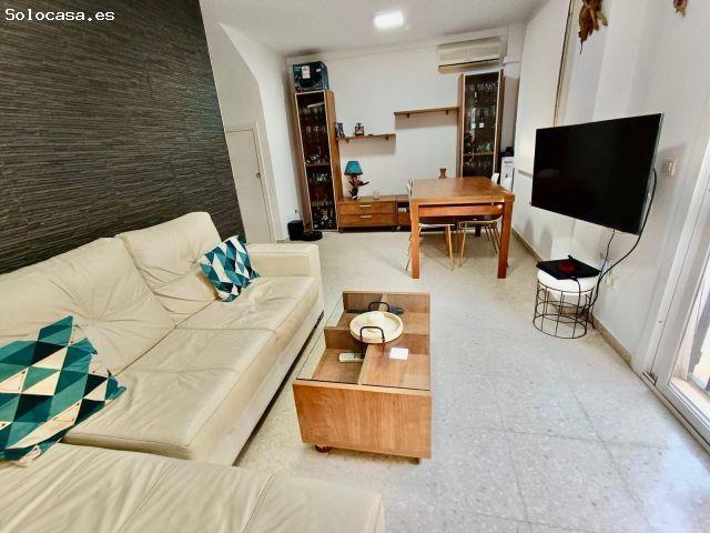Casa adosada de cuatro habitaciones en Alhaurín de la Torre