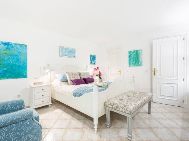 Casa adosada de alto standing 60 en venta, Nueva Andalucia, Andalucía