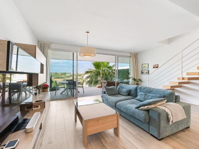 Casa adosada de alto standing 160 en venta, Estepona, Andalucía