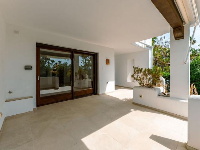 Casa adosada de alto standing 236 en venta, El Paraíso, España