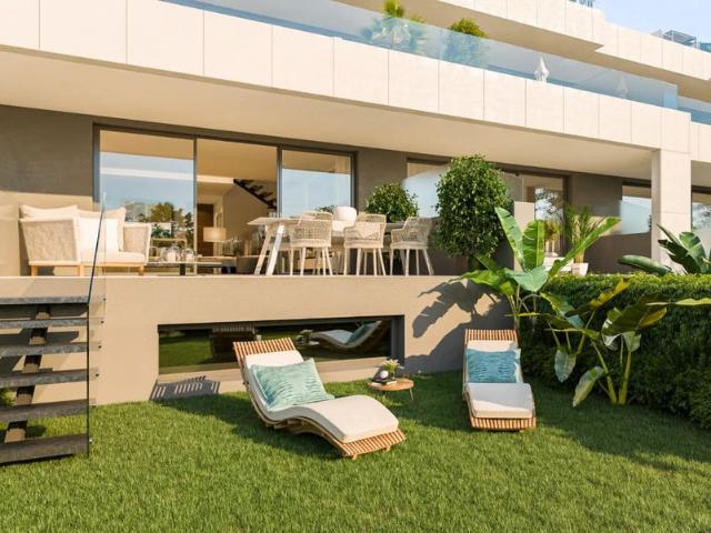 Casa adosada de alto standing en venta Elviria, Andalucía