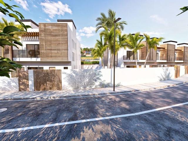 Casa adosada de alto standing de 162 m2 en venta Marbella, España