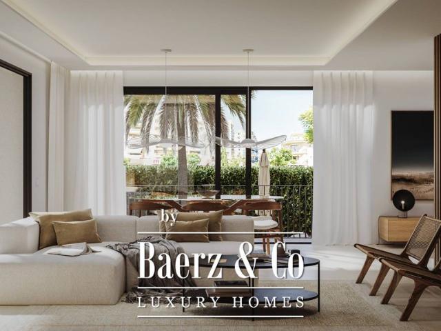 Casa adosada de alto standing de 166 m2 en venta Fuengirola, Andalucía