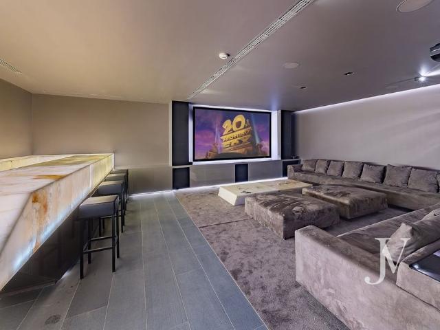 Casa adosada de alto standing de 1760 m2 en venta Somosaguas, Comunidad de Madrid