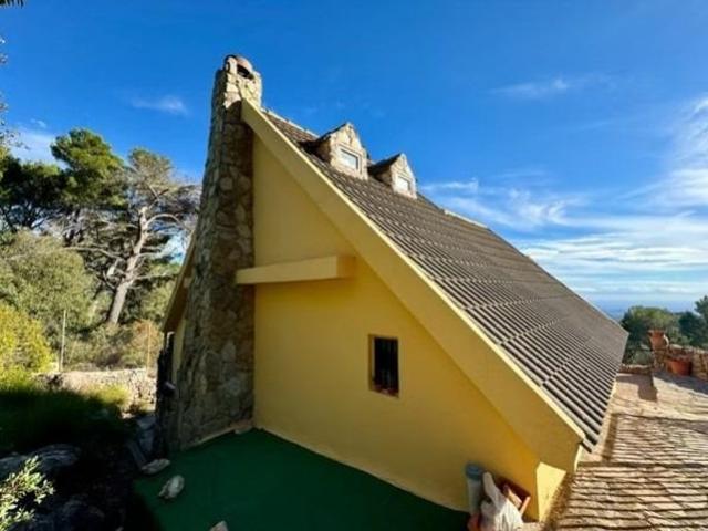 Casa adosada de alto standing de 177 m2 en venta Puigpunyent, España