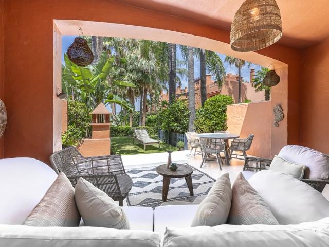 Casa adosada de alto standing de 285 m2 en venta The Golden Mile, Marbella, Andalucía