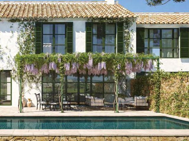 Casa adosada de alto standing de 371 m2 en venta Casares, Andalucía
