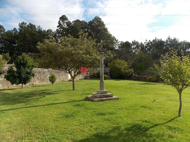 Casa adosada de alto standing de 380 m2 en venta Padrón, Galicia