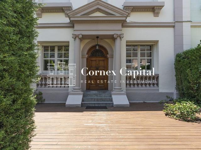 Casa adosada de alto standing en venta Barcelona, España